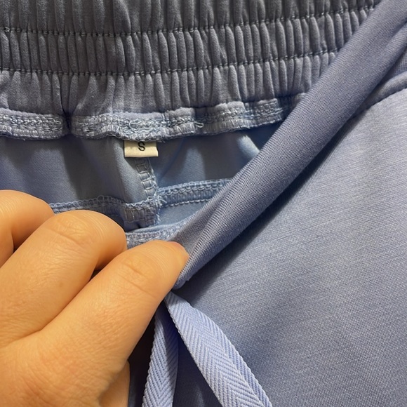 Blue Sleeveless Sweatsuit - Picture 10 of 14